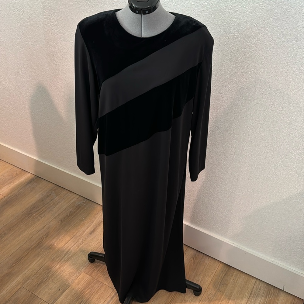 Black Helene Blake